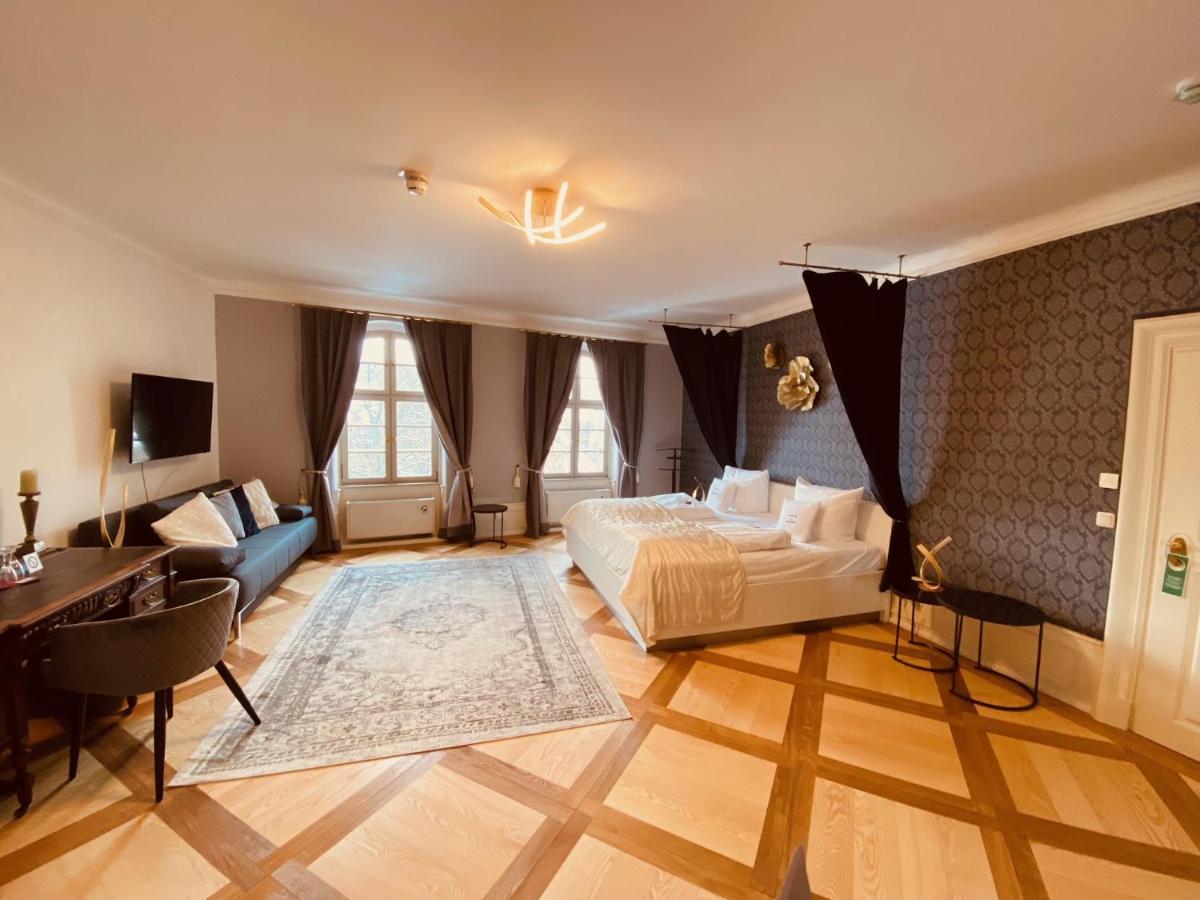 Hotel Schloss 3*